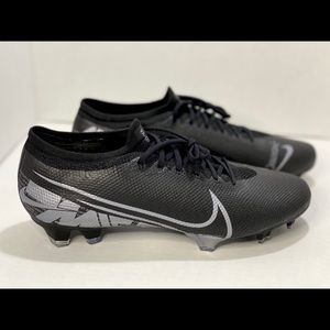 Nike Mercurial Vapor 13 Pro FG Cleats 9 & 11.5